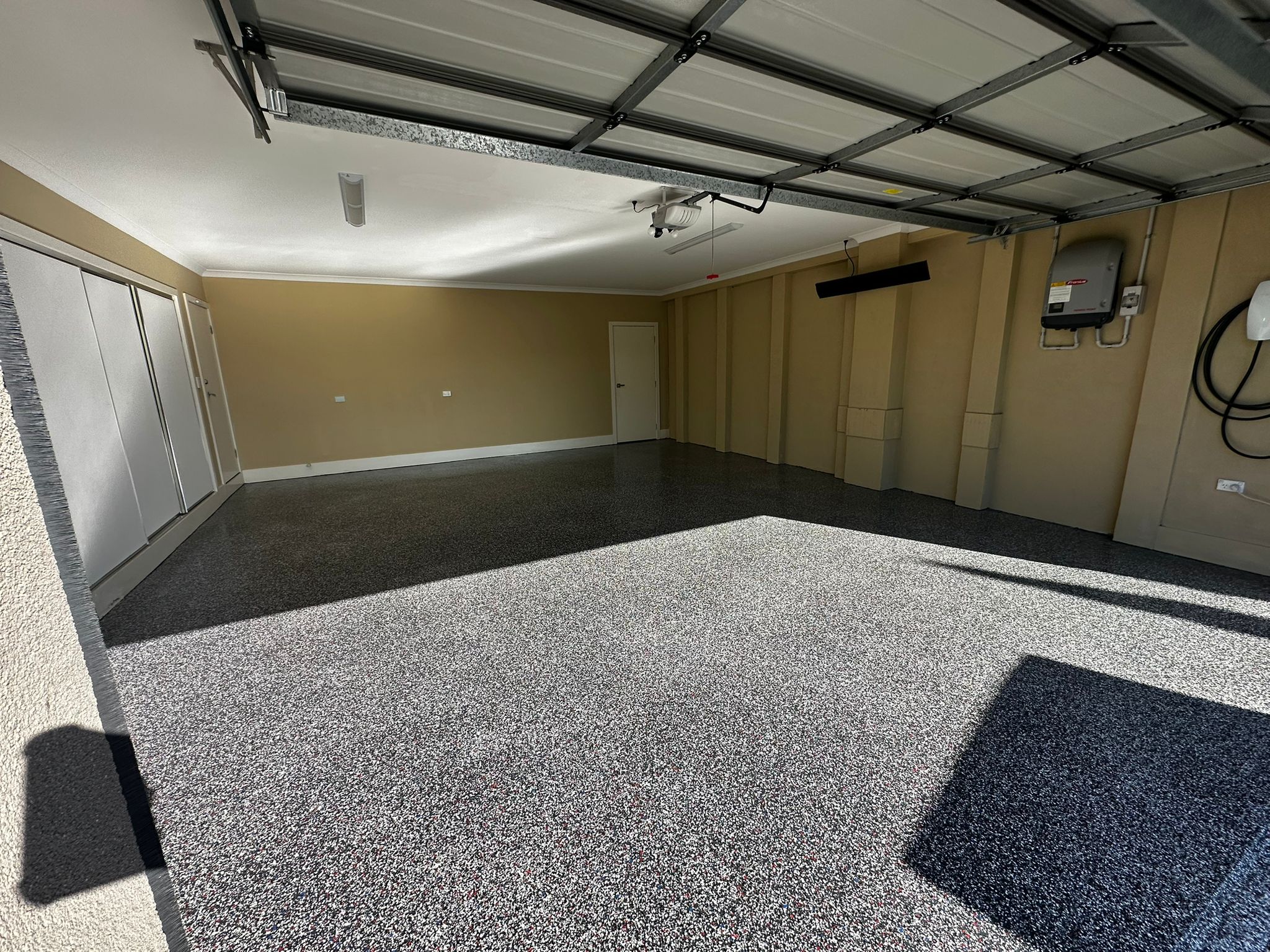 Premium Garage Epoxy Flooring Services in Craigieburn
