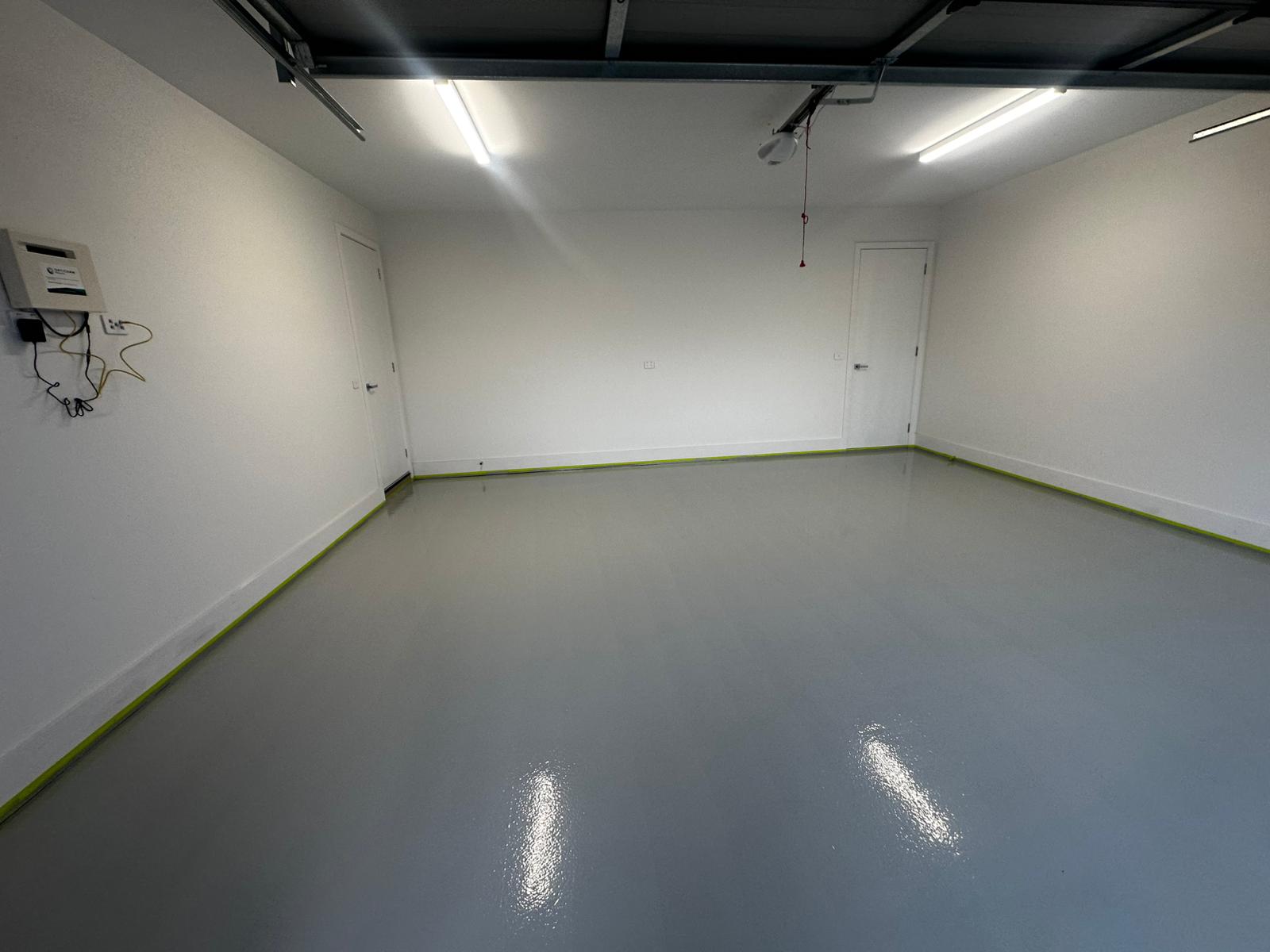 Why Is Flake Epoxy Flooring Becoming the Top Choice for Melbourne Garages?