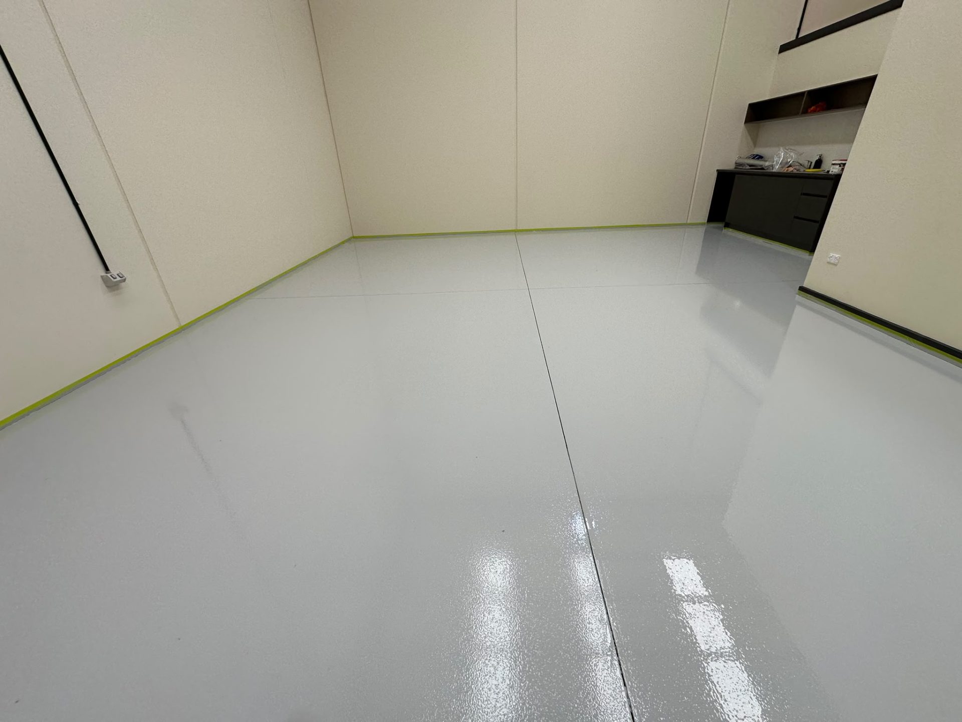 Office epoxy floor light grey gloss finish — Werribee