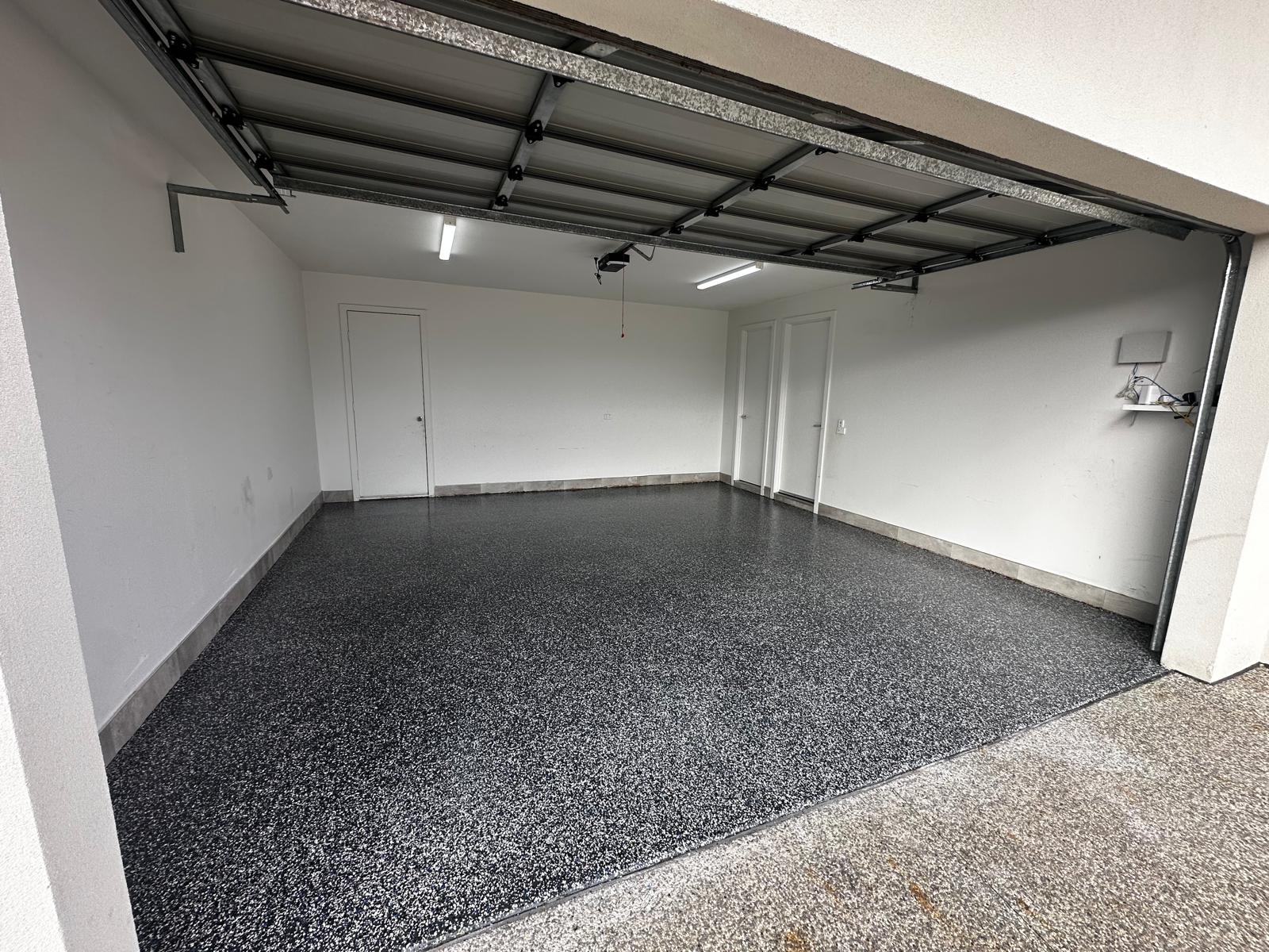 Double garage epoxy floor charcoal flake finish — Port Melbourne