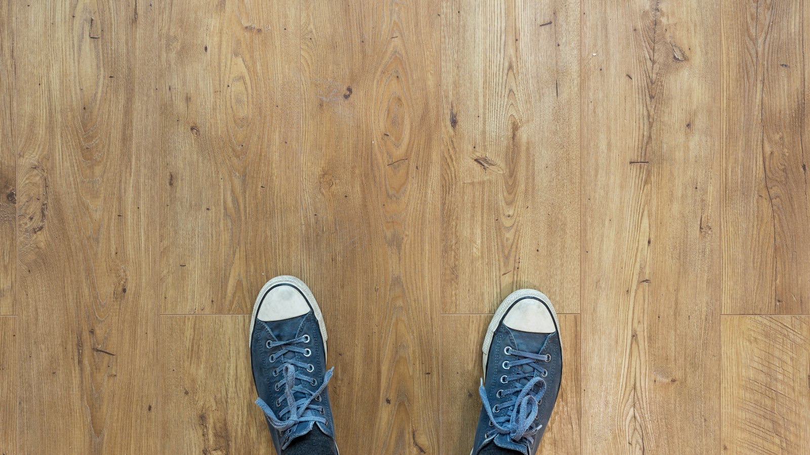 Hybrid plank flooring living room